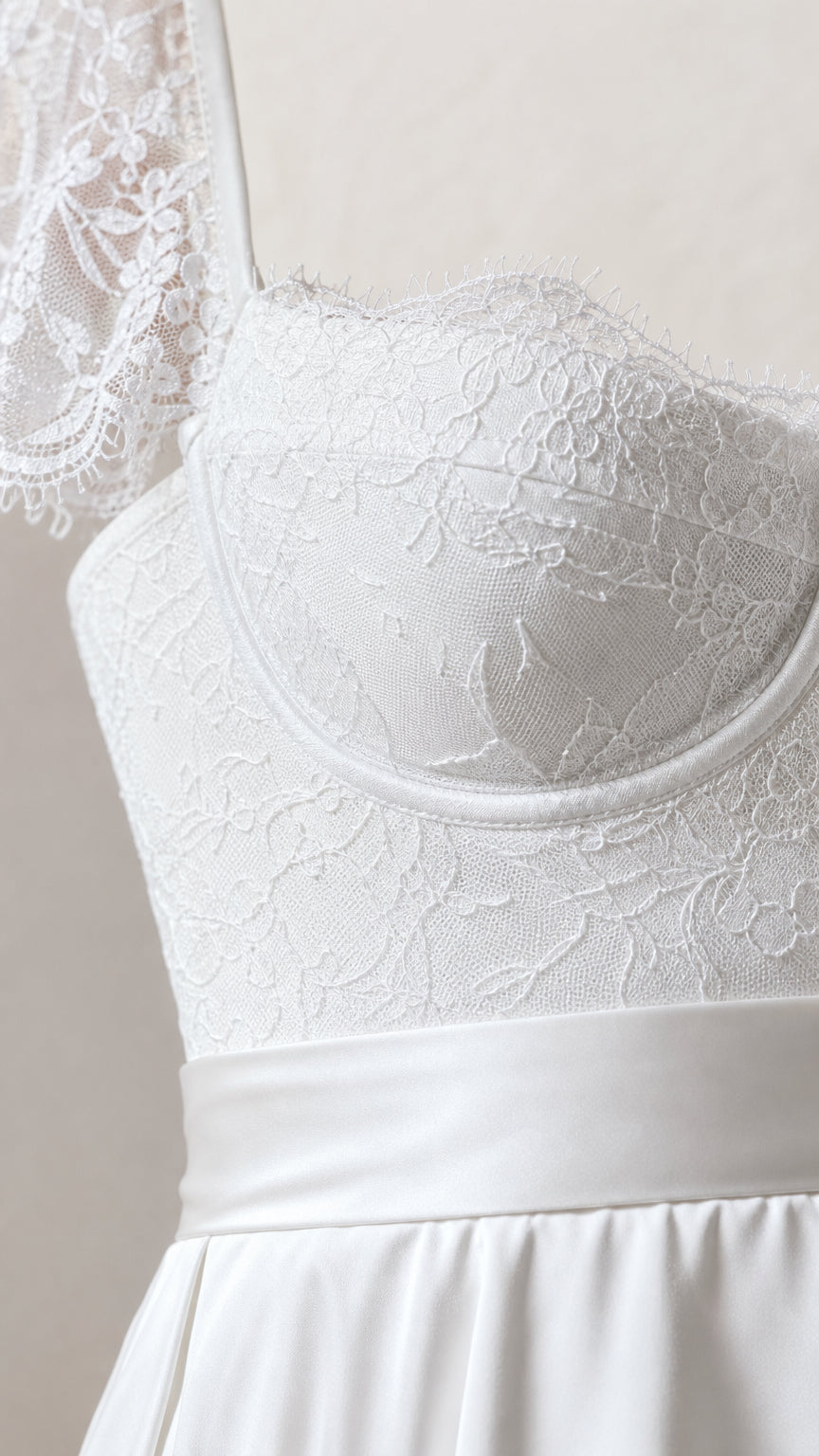 Close-up of lace bodice and sweetheart neckline