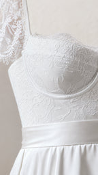 Close-up of lace bodice and sweetheart neckline