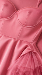 Close-up of structured sweetheart bodice and tulle hem detail